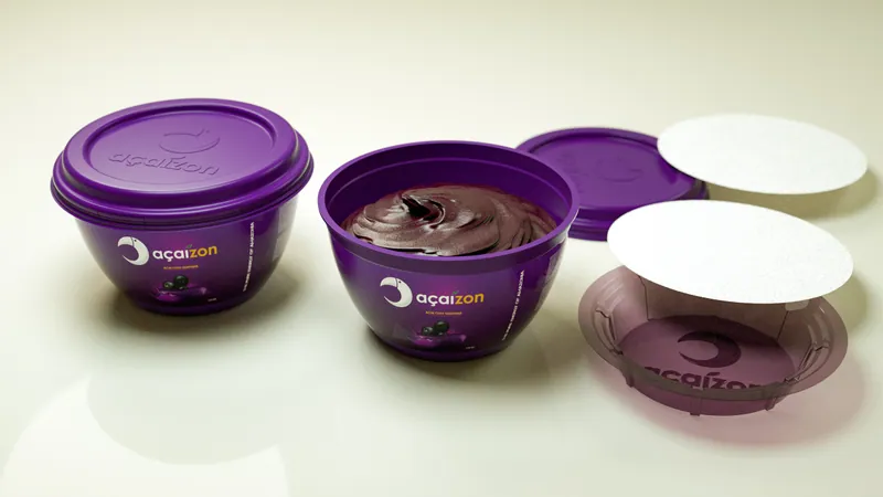 3D render of purple Açaízon açaí cups and lids